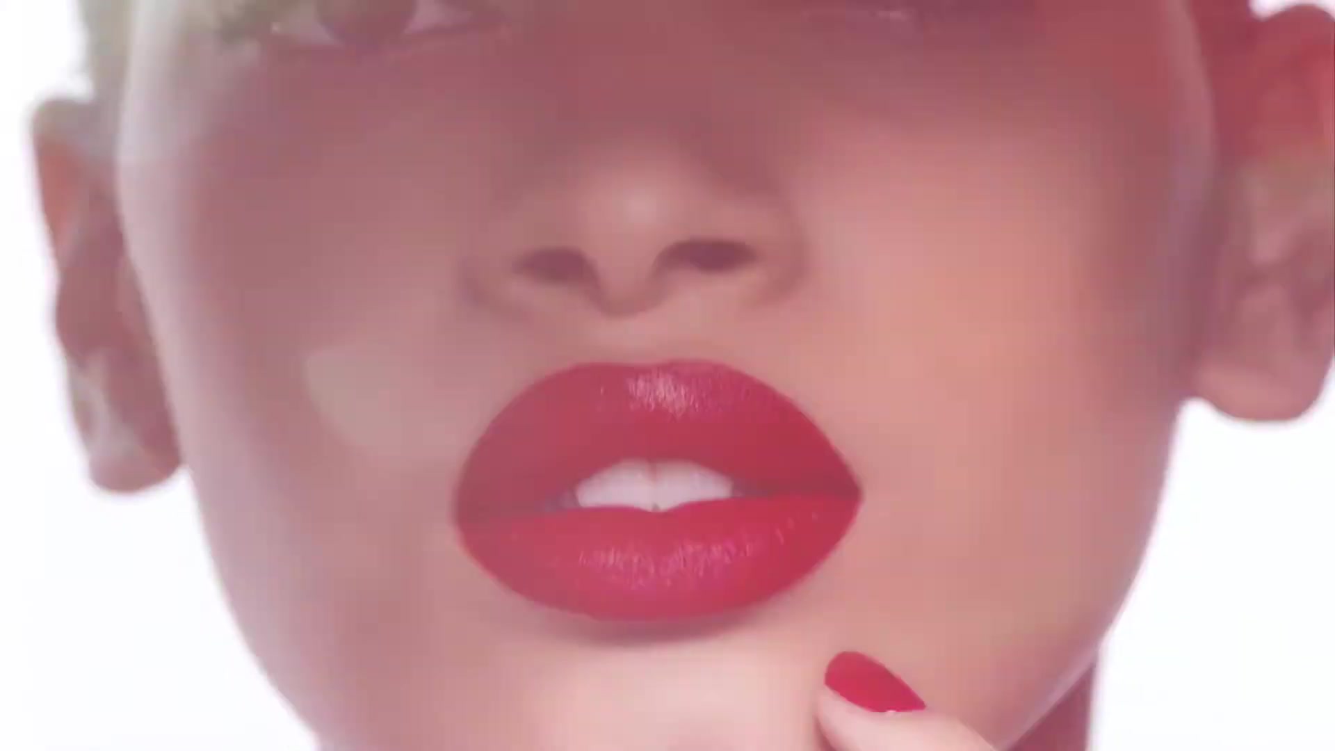 Dior Rouge Dior Ultra Care Liquid - Увлажняющая жидкая помада для губ, оттенок 635 Ecstase — фото 1