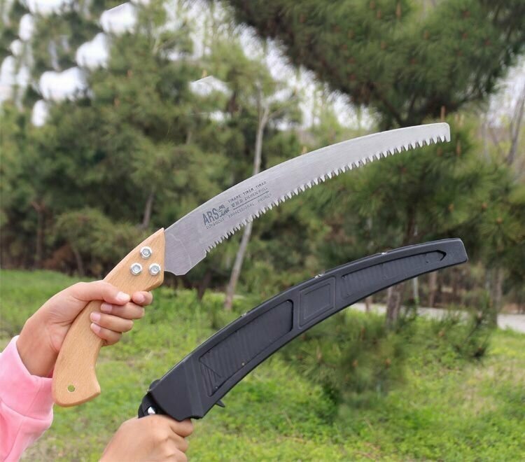 Пила ручная садовая ARS по дереву, ножовка с деревянной ручкой, 330 мм изогнутая с чехлом - фотография № 1