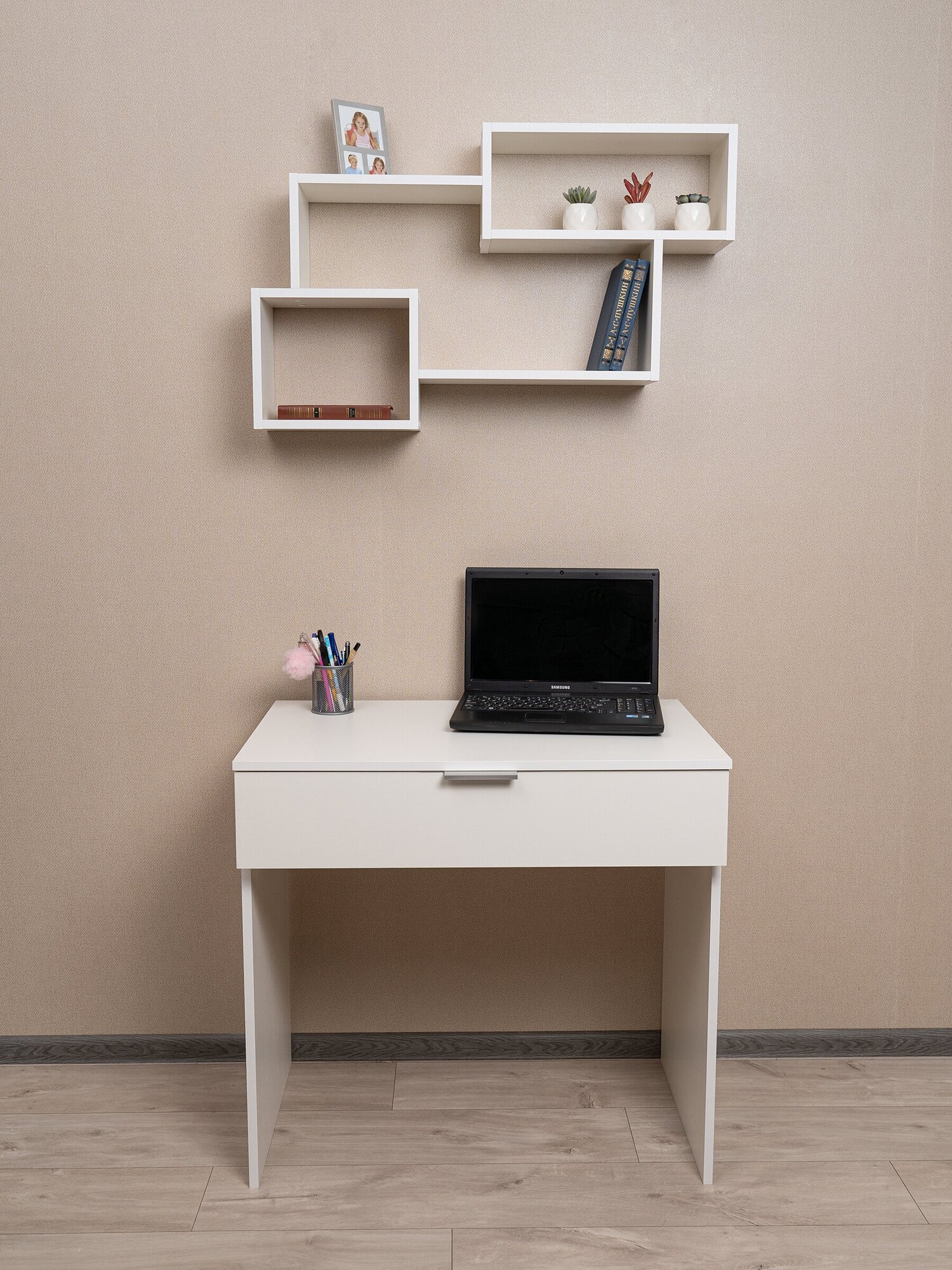 Стол письменный белый с ящиками для школьника, ноутбука, маникюра деревянный / столик универсальный маникюрный детский туалетный лофт, Офис-Люкс Norm - фотография № 15