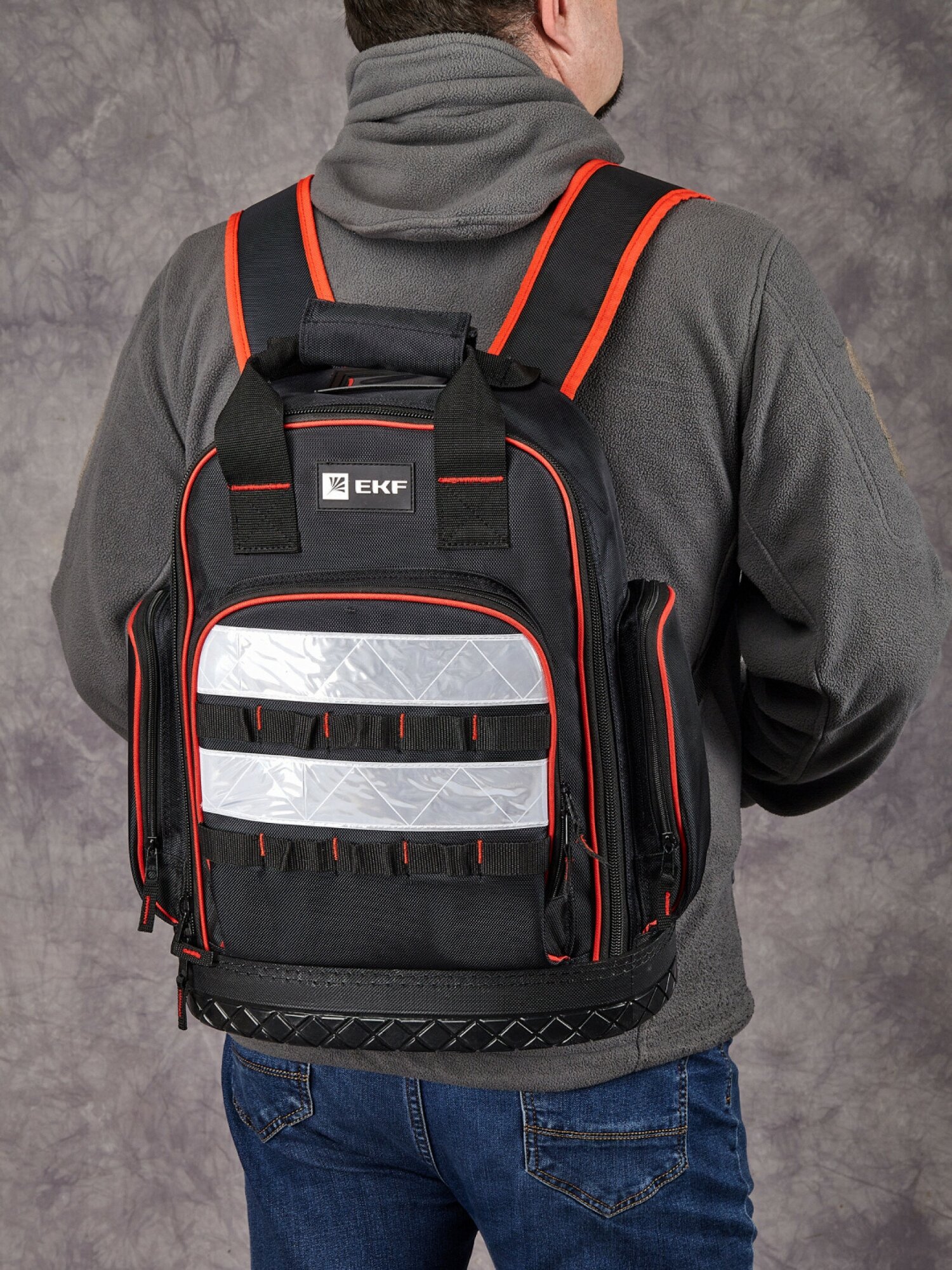 Рюкзак монтажника универсальный с резиновым дном С-07 EKF Professional