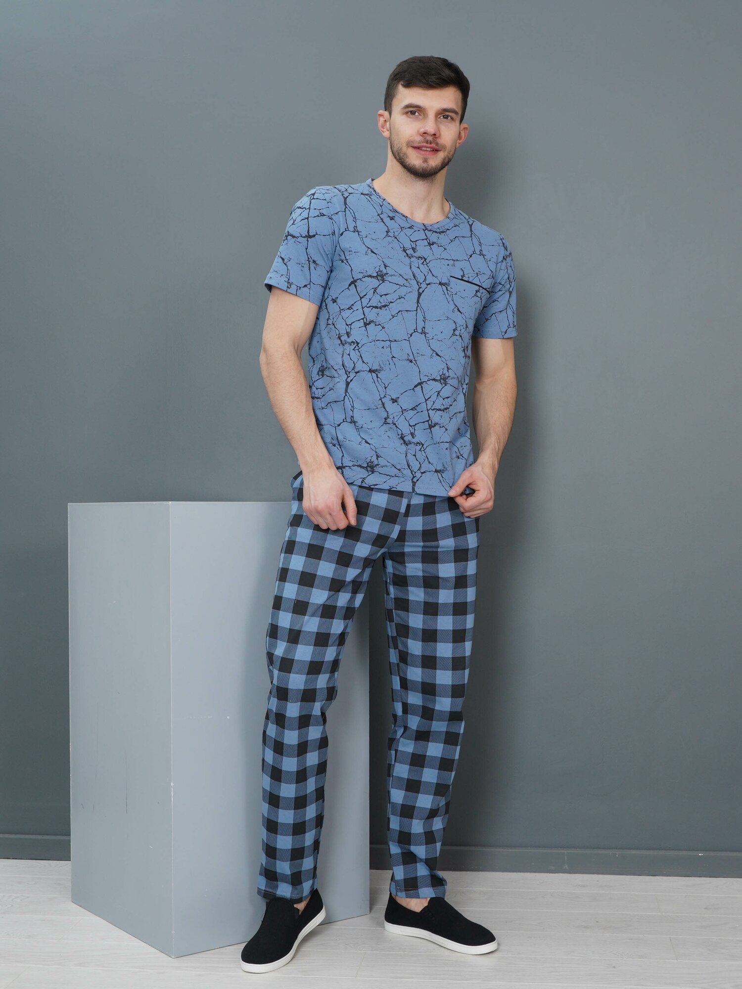 Костюм мужской домашний с брюками и футболкой LOVETEX.STORE, мрамор, размер 48 - фотография № 2