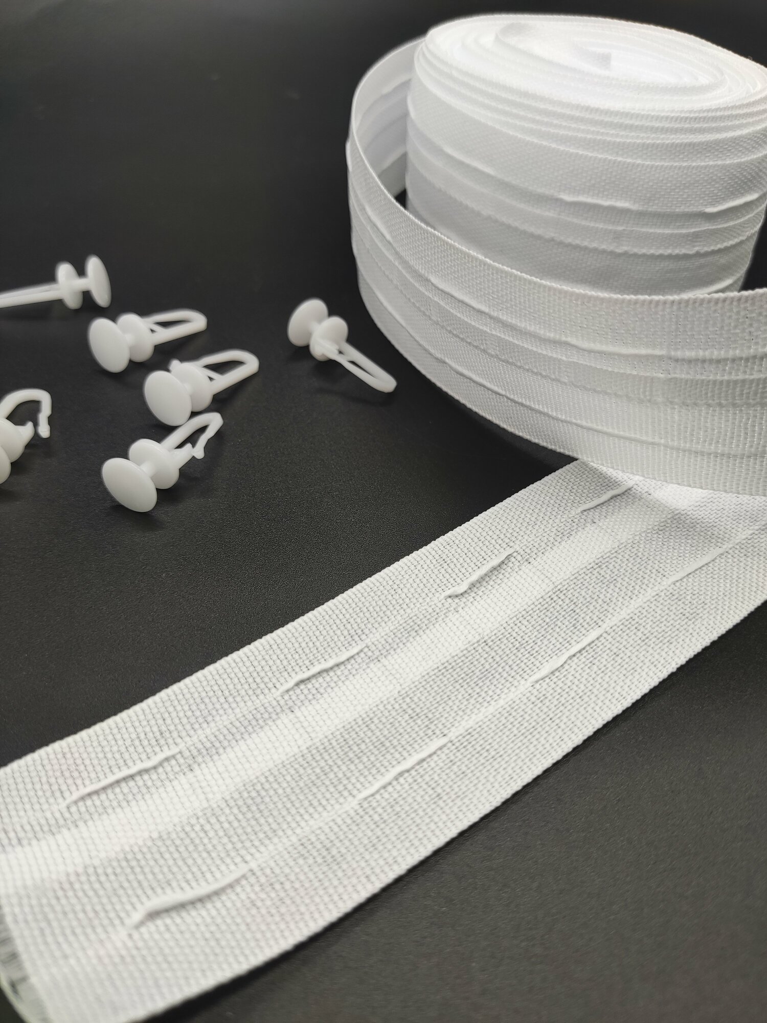 фото Лента тканная, шторная, "Параллельная складка" (1 ряд петель, 2 шнура) ширина 40мм, белая, 10м