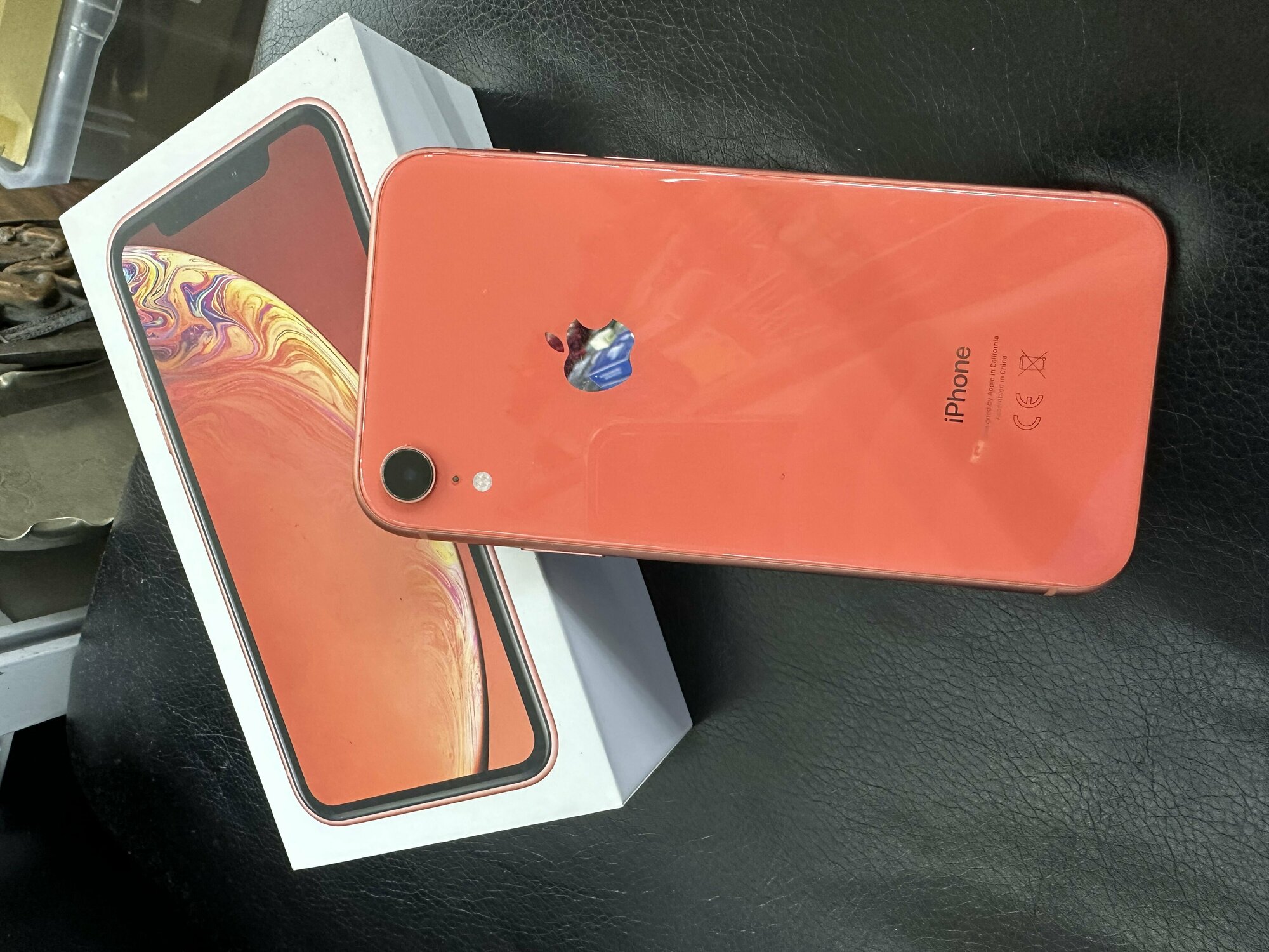 Смартфон Apple iPhone Xr 128 ГБ RU, nano SIM+eSIM, коралл — купить в ...
