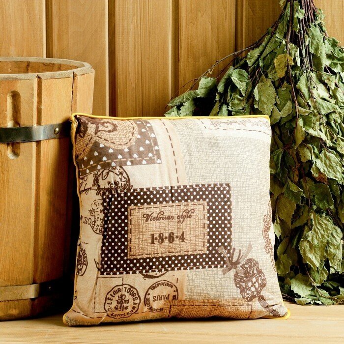 Подушка из кавказских трав на основе листьев дуба и эвкалипта, микс, 27×27 см - фотография № 1