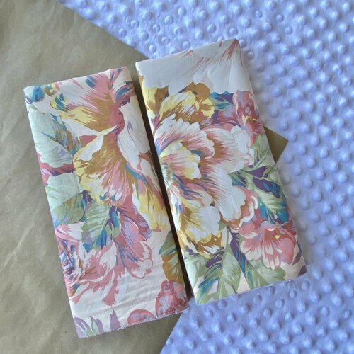 Набор многоразовых, непромокаемых пелёнок Букет Цветов, 2 штуки, размер 80*60, Muska