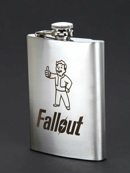 Фляжка для алкоголя с гравировкой 240мл 8oz Fallout Волт-Бой