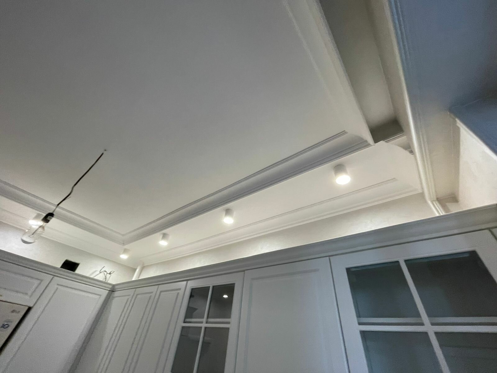 Встраиваемый светильник для натяжного потолка - фотография № 19