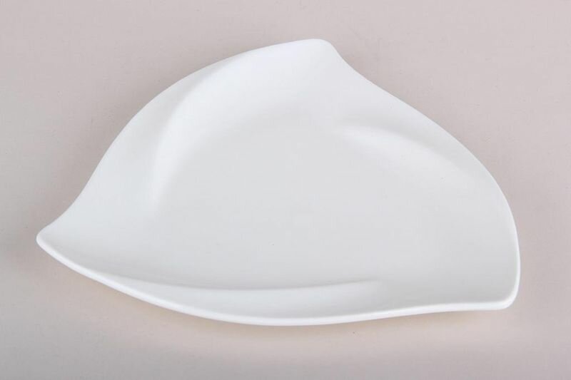 фото Блюдо Общепит 23см ф. треугольная керам.