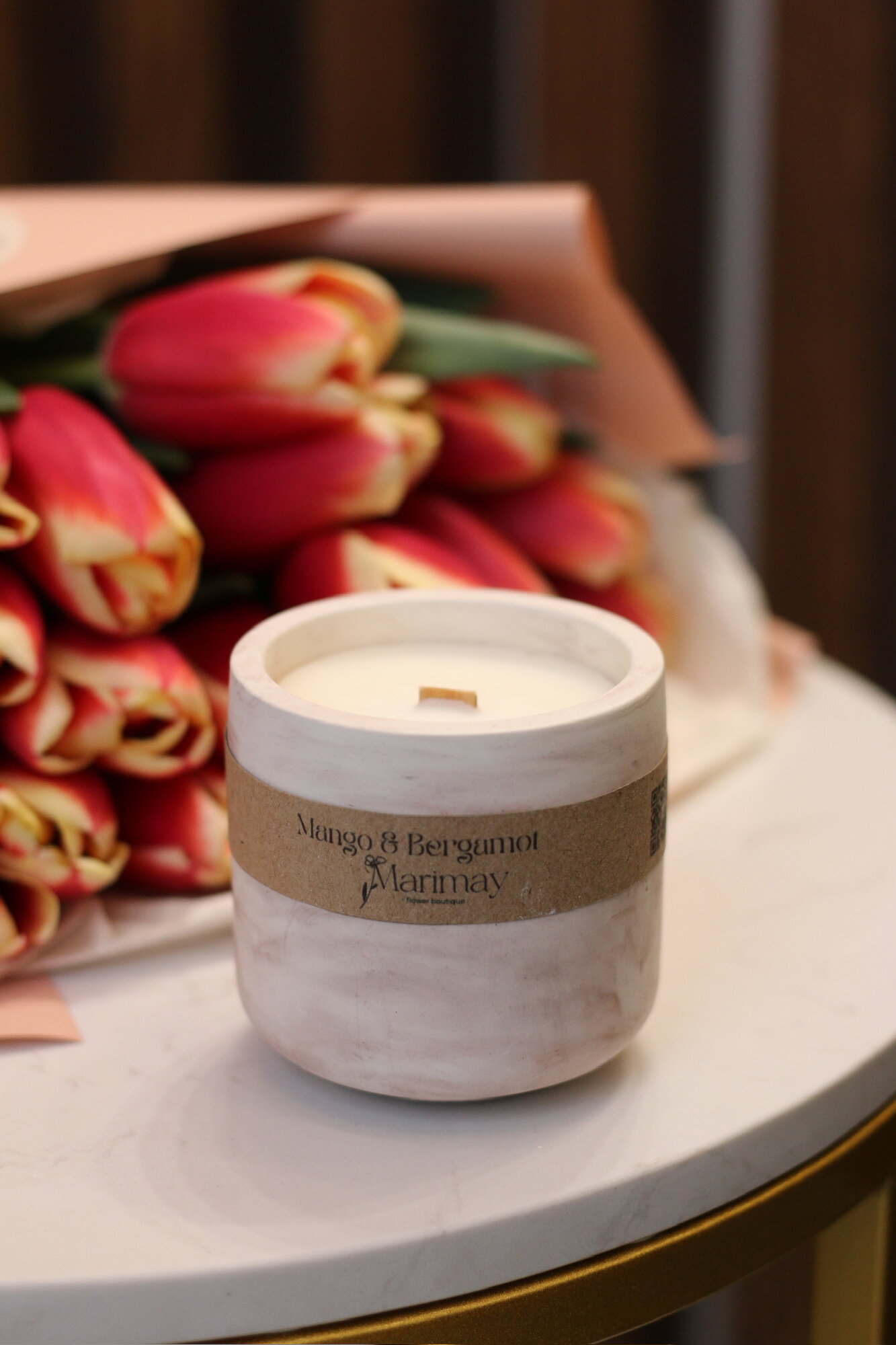 Ароматическая свеча «Marimay» в керамике, с ароматом Mango&Bergamot 150ml, деревянный фитиль