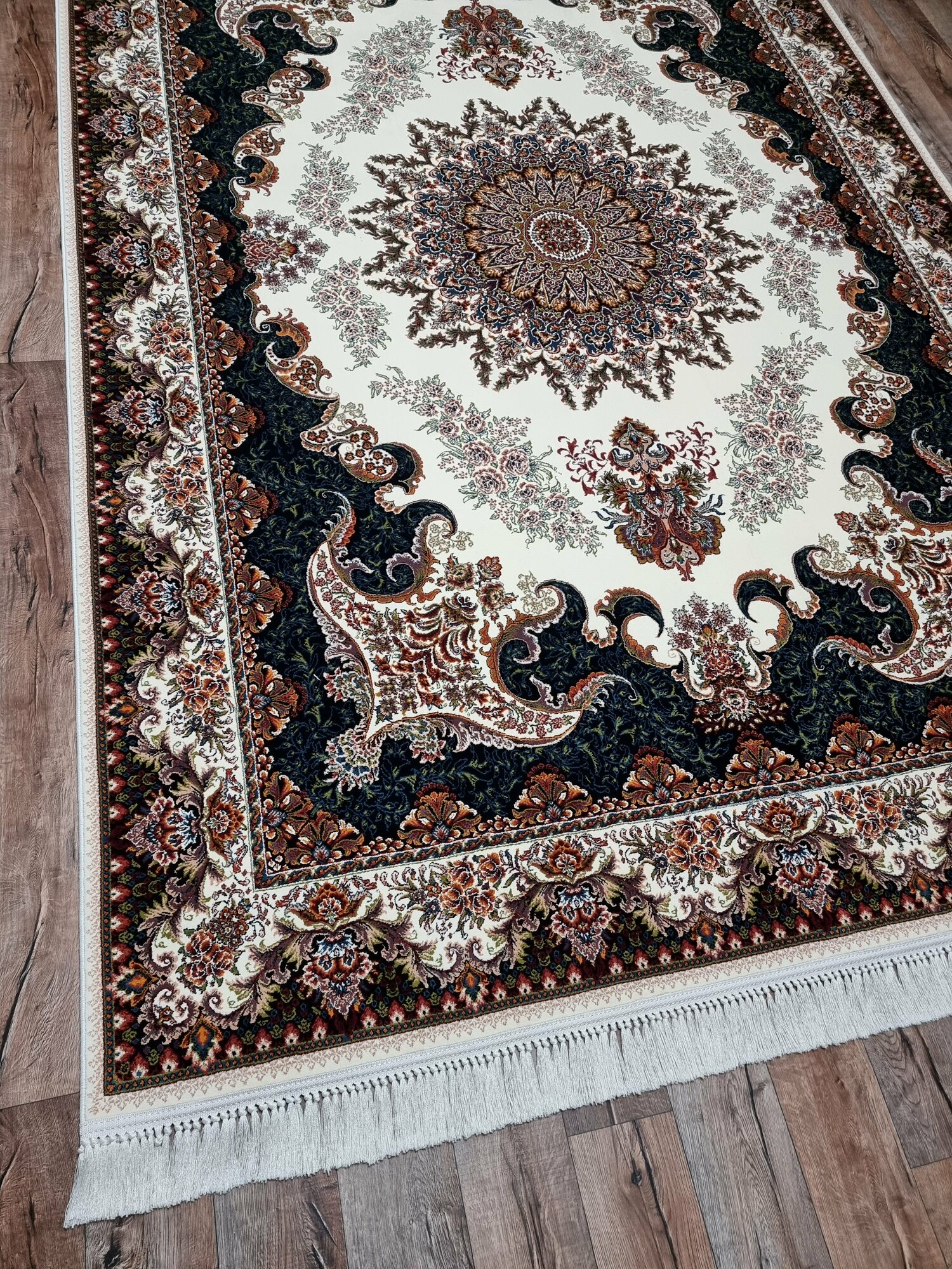 Персидский ковер Farrahi Carpet, Иран, размер 1х1.5 м - фотография № 1