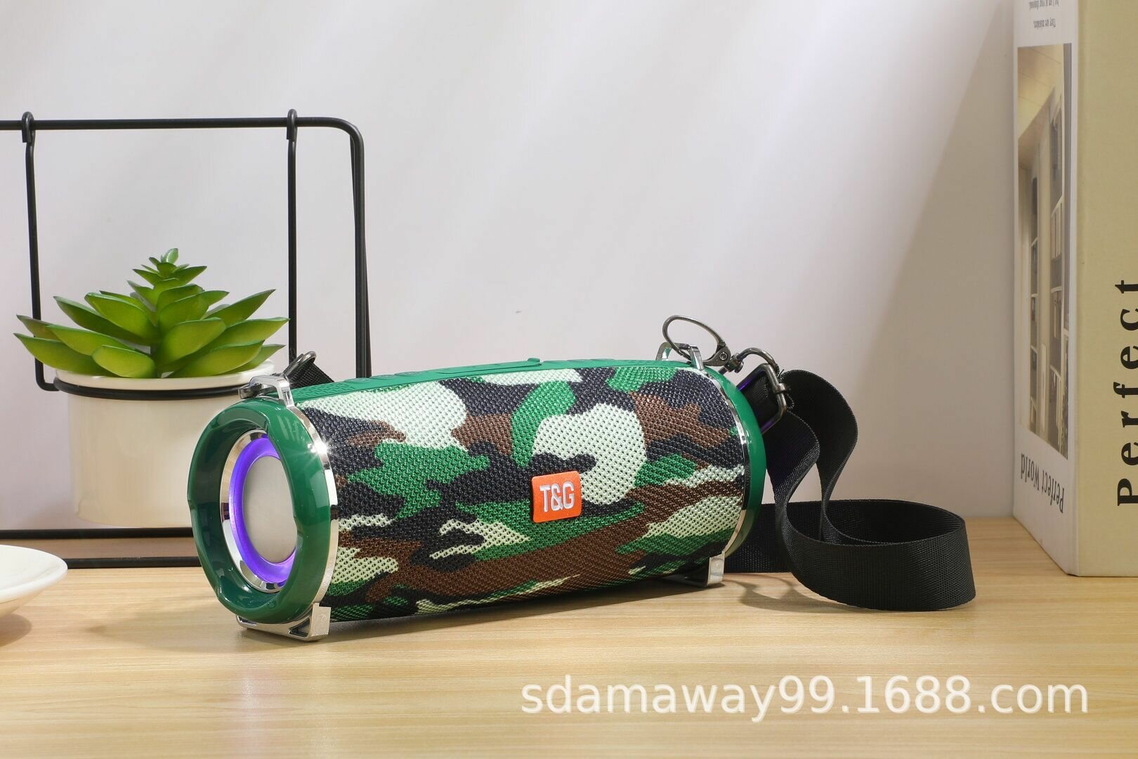 Портативный Bluetooth-динамик T&G TG192, 2 динамика, камуфляж, 10-20 Вт, 6 ч, IPX4