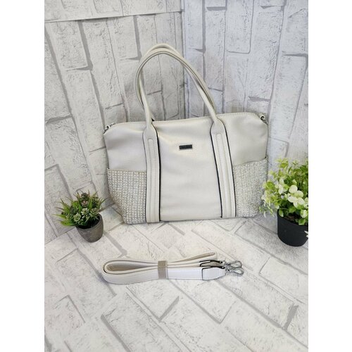 Сумка Velina Fabbiano, фактура матовая, белая