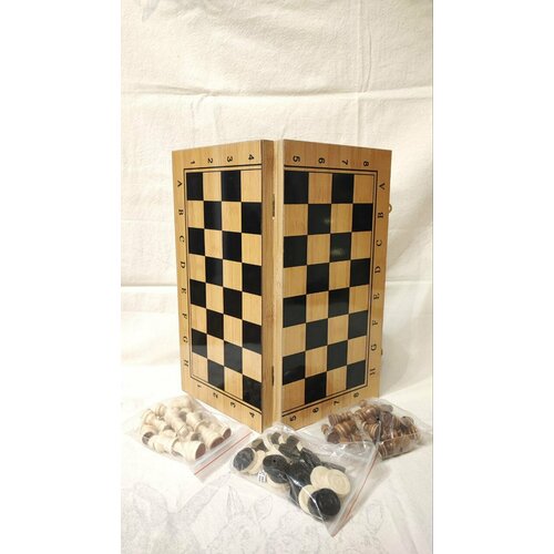 Шахматы шашки нарды 3 в 1 39 на 39 см 1950₽