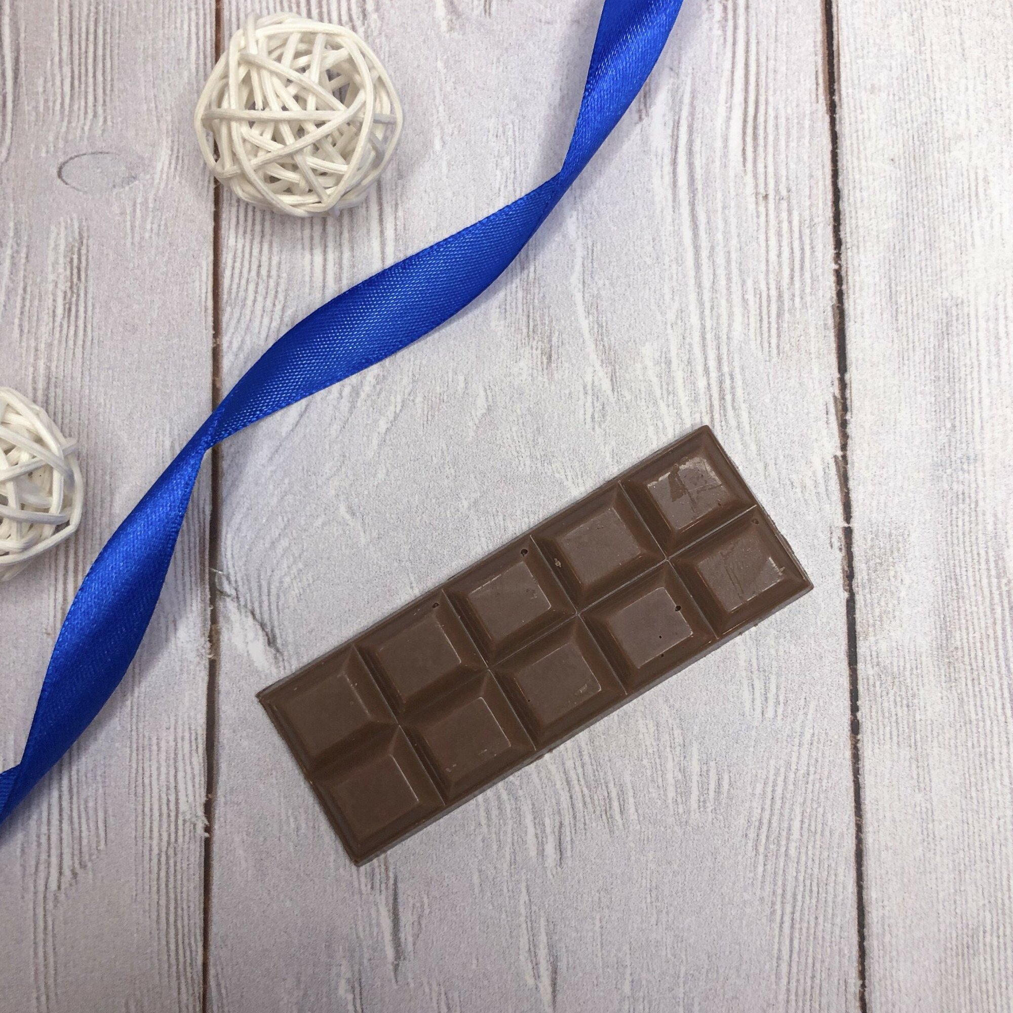 Шоколадная фигурка из бельгийского шоколада "Шоколадный набор "Врачу мужчине"" - фотография № 8