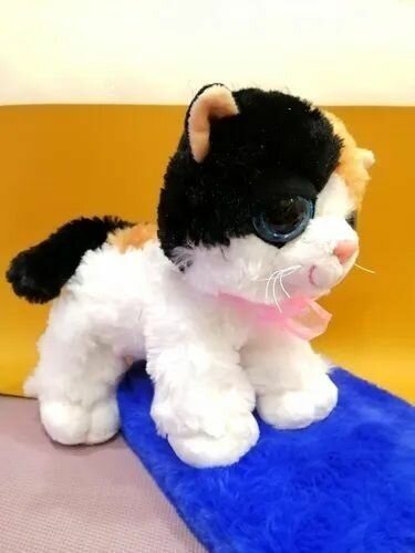 Кот глазастик трехцветный со звуком 20 см / мягкая игрушка с большими глазами / плюшевая кошка
