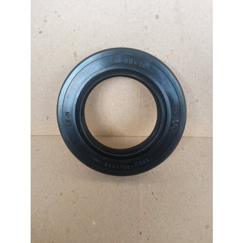 Сальник передней ступицы 50х80х10 Газель , ГАЗ-3302, Газель Бизнес, Газель next, Соболь. Уралэластомер.