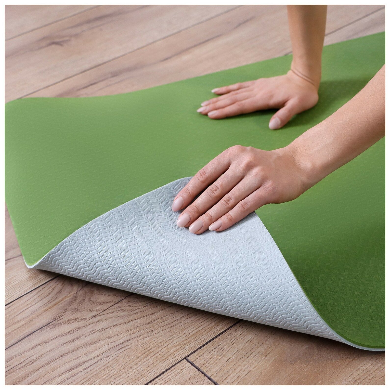 Коврик Sangh, для йоги, размер 183 х 61 х 0,6 см, двухцветный, цвет зелёный
