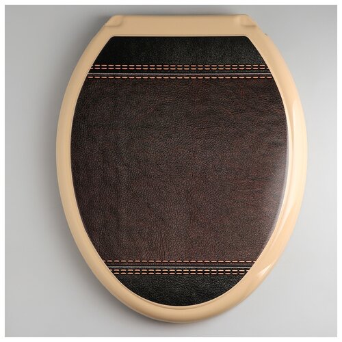фото Сиденье с крышкой для унитаза "декор. кожа", цвет коричневый 1739017 росспласт