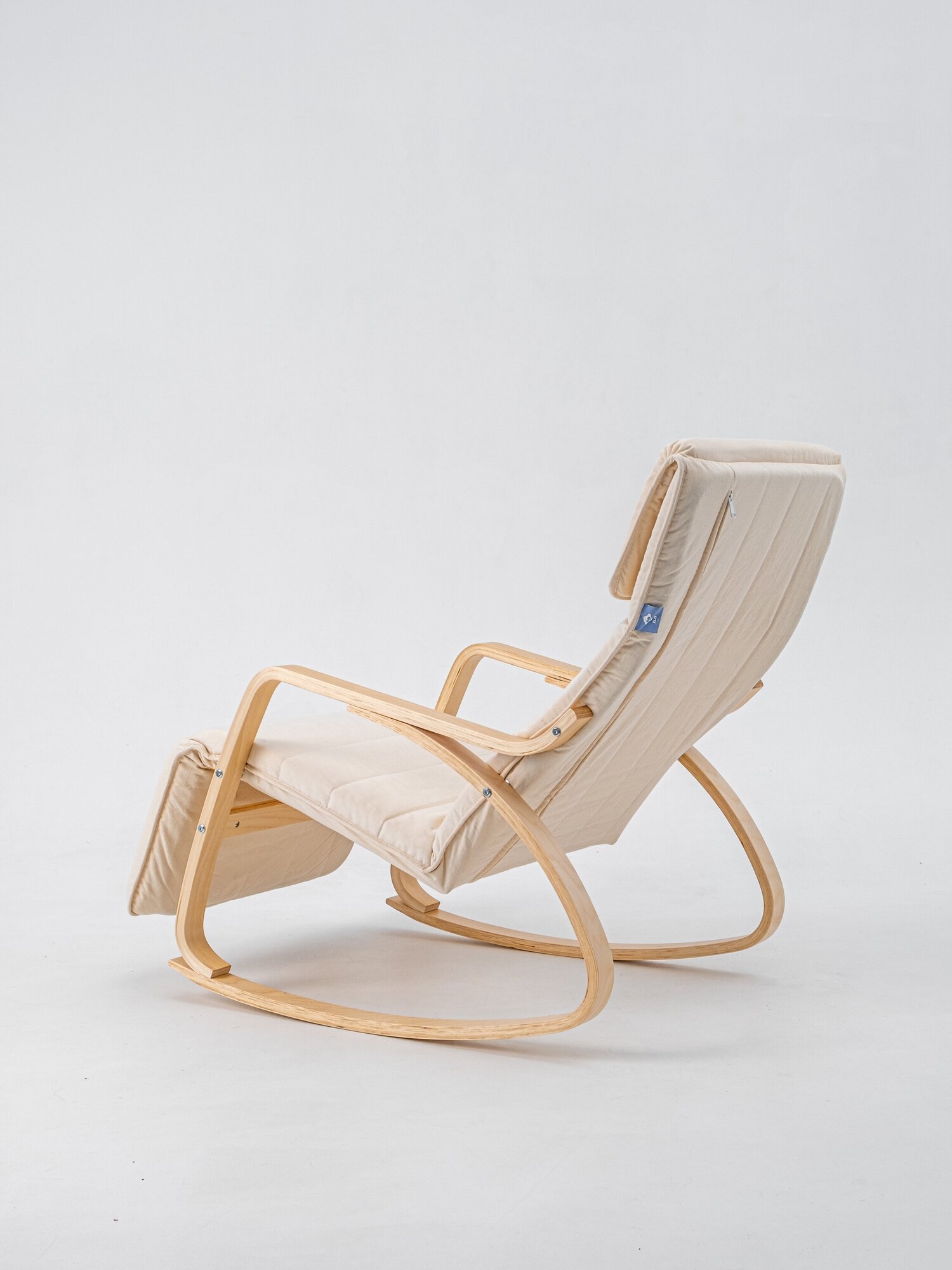 Кресло-качалка, бежевое, с раскладной подставкой для ног ILO Home - фотография № 17