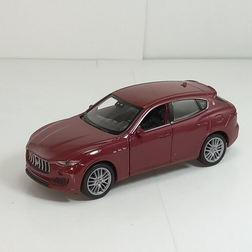 Металлическая машинка 1:34-1:39 MASERATI LEVANTE, красный 43739D Welly