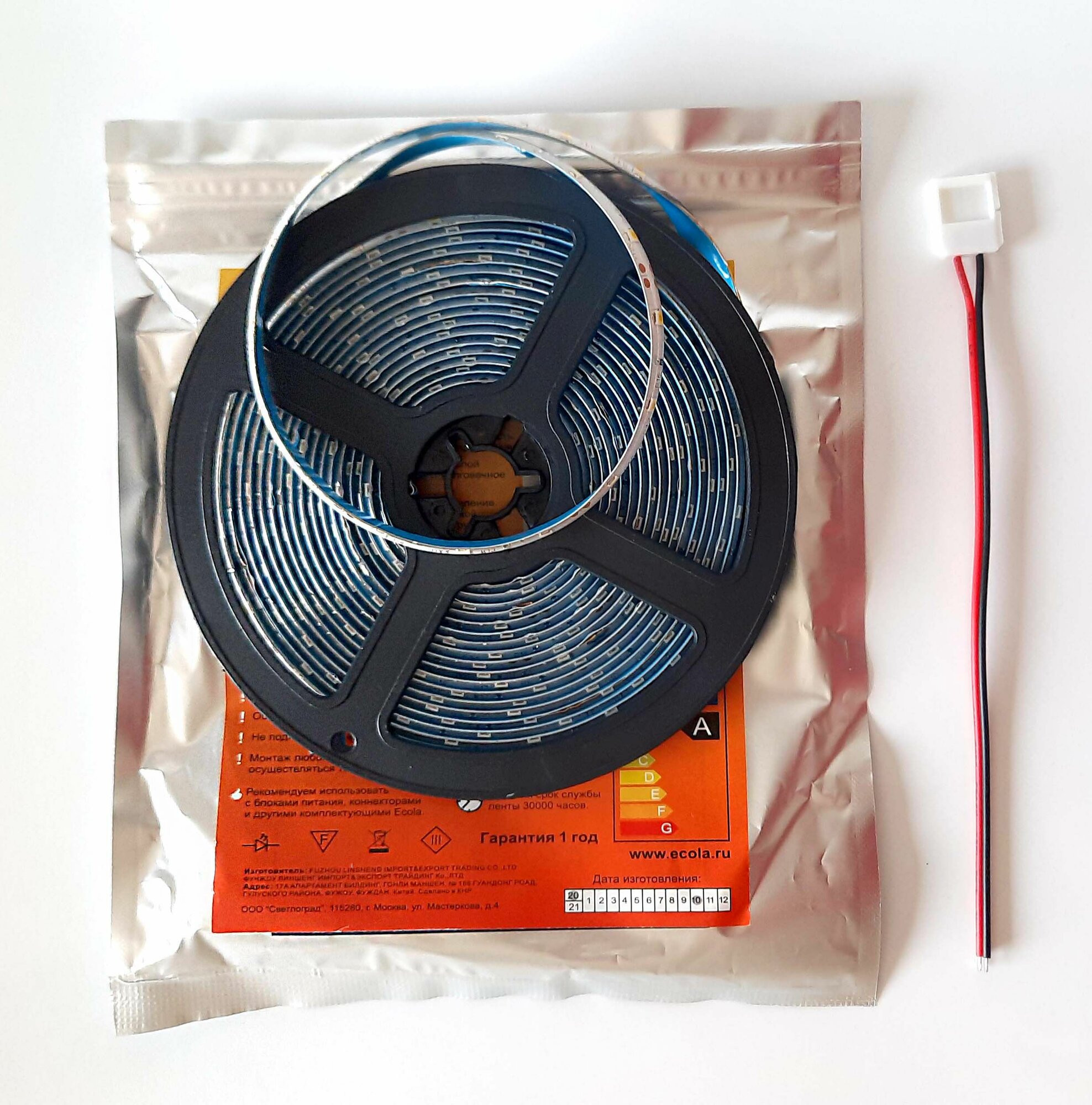 Картинки Ecola LED strip PRO 4,8W/m 12V IP65 8mm 60Led/m 2800K 6Lm/LED 360Lm/m светодиодная лента на катушке