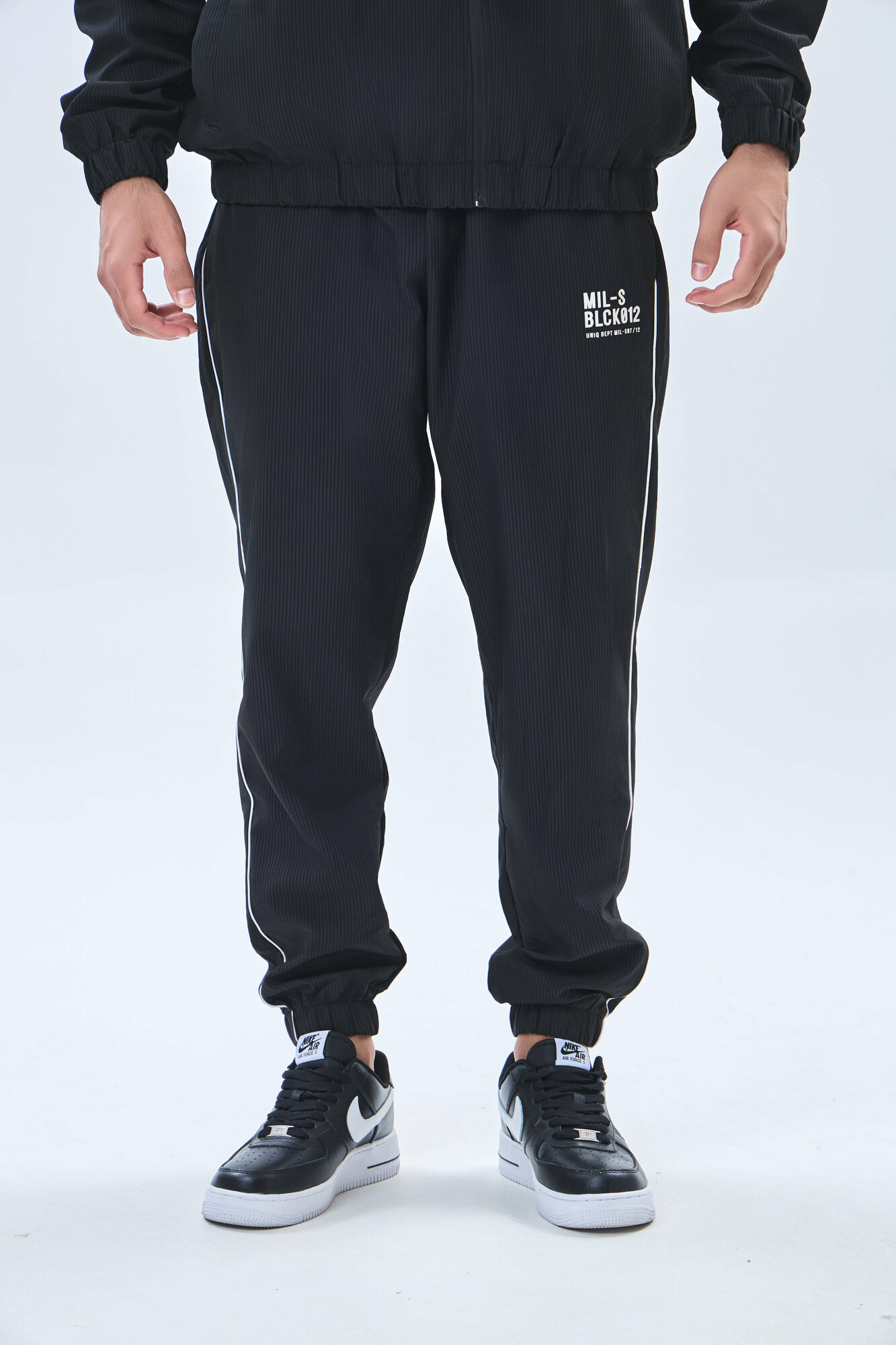 Капри спортивные TERRA PRO, размер M, black
