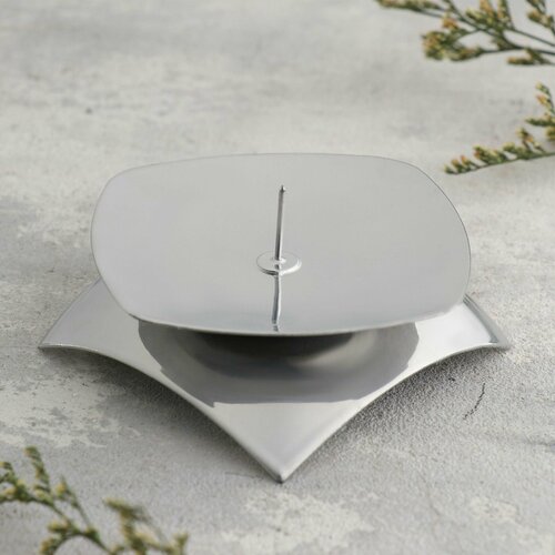 Подсвечник 