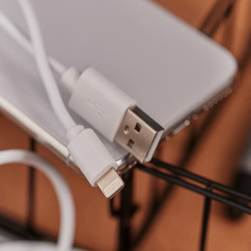 USB кабель для iPhone с разъемом Lightning Rexant (без отличий от оригинала) 1 м