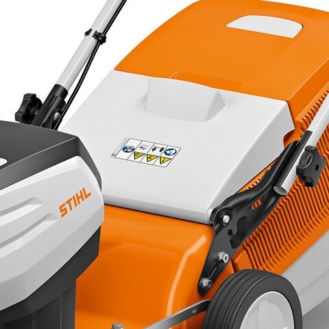 Аккумуляторная газонокосилка STIHL RMA-248, 1050 Вт, 46 см скашивание, без акб и з/у - фотография № 2