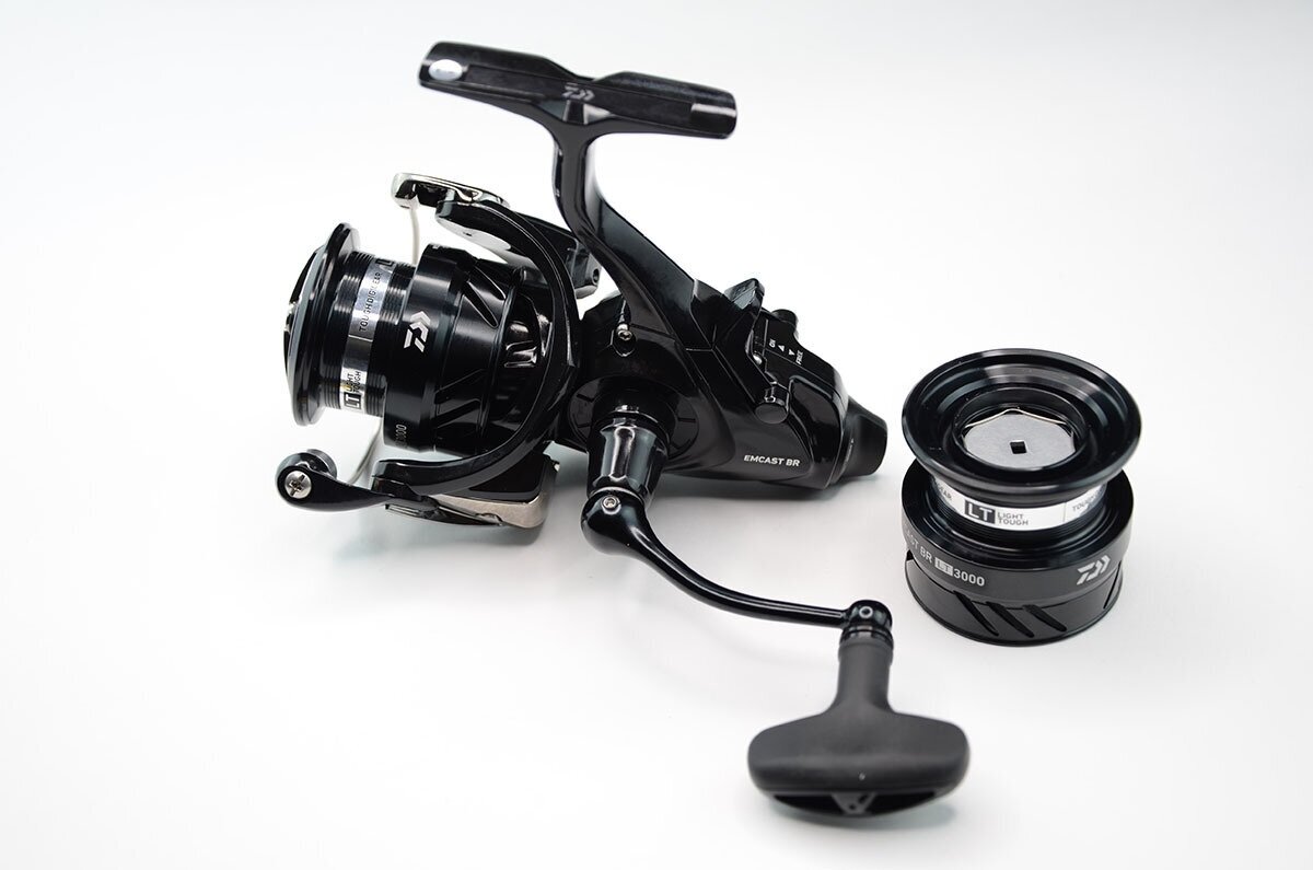 Катушка Daiwa 19 EMCAST BR LT 3000, с байтранером