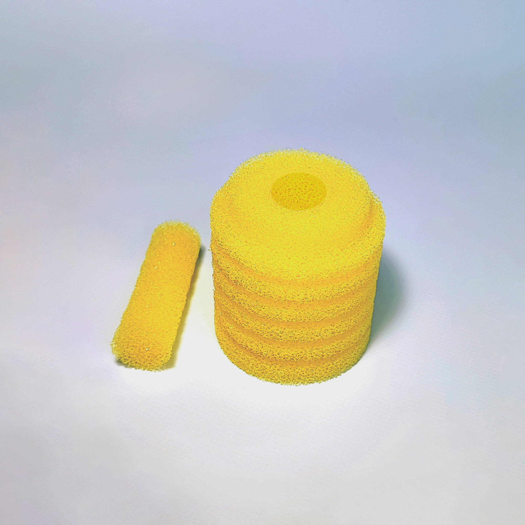 Сменная мелкопористая круглая губка для аквариумного фильтра, для BARBUS, SOBO, FERONIA и других, 65мм х 70мм, цилиндр, желтая