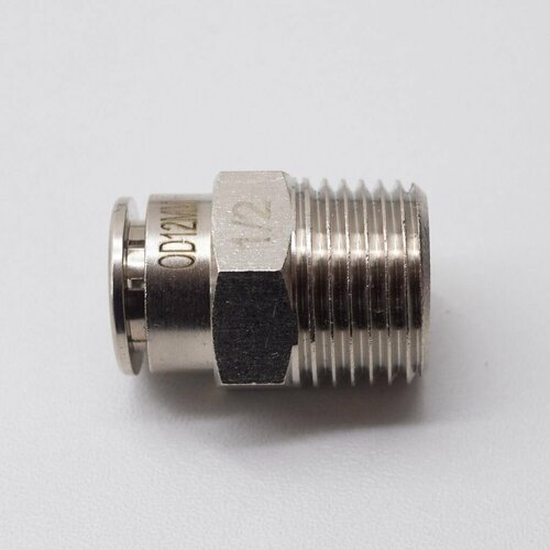 Фитинг металлический D12 мм резьба 12 ZEVS 570₽