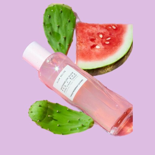 glow recipe watermelon glow bha pha pore tight facial toner hydrating facial toner with hyaluronic acid cucumer tea trea extract to help tighte Glow Recipe тоник сужающий поры 150 мл