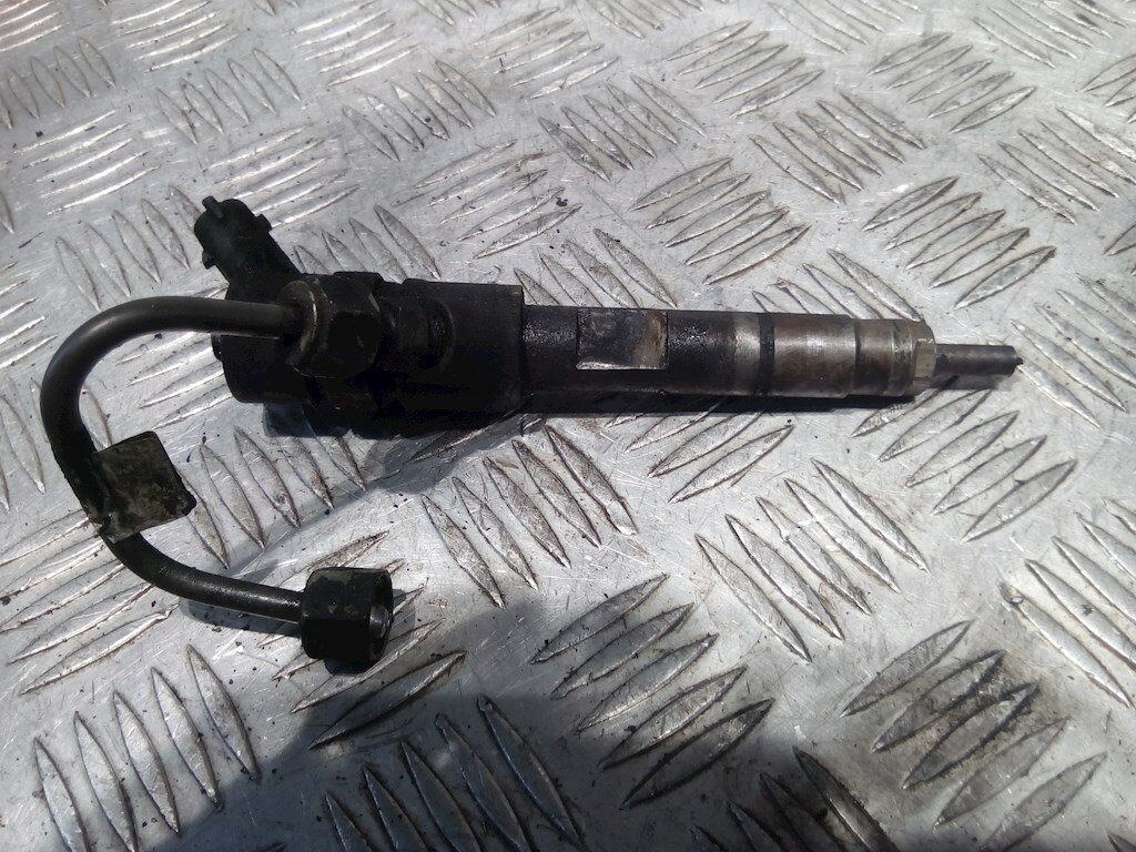 Форсунка дизельная электрическая Renault Megane 2 8200389369 арт. 523860
