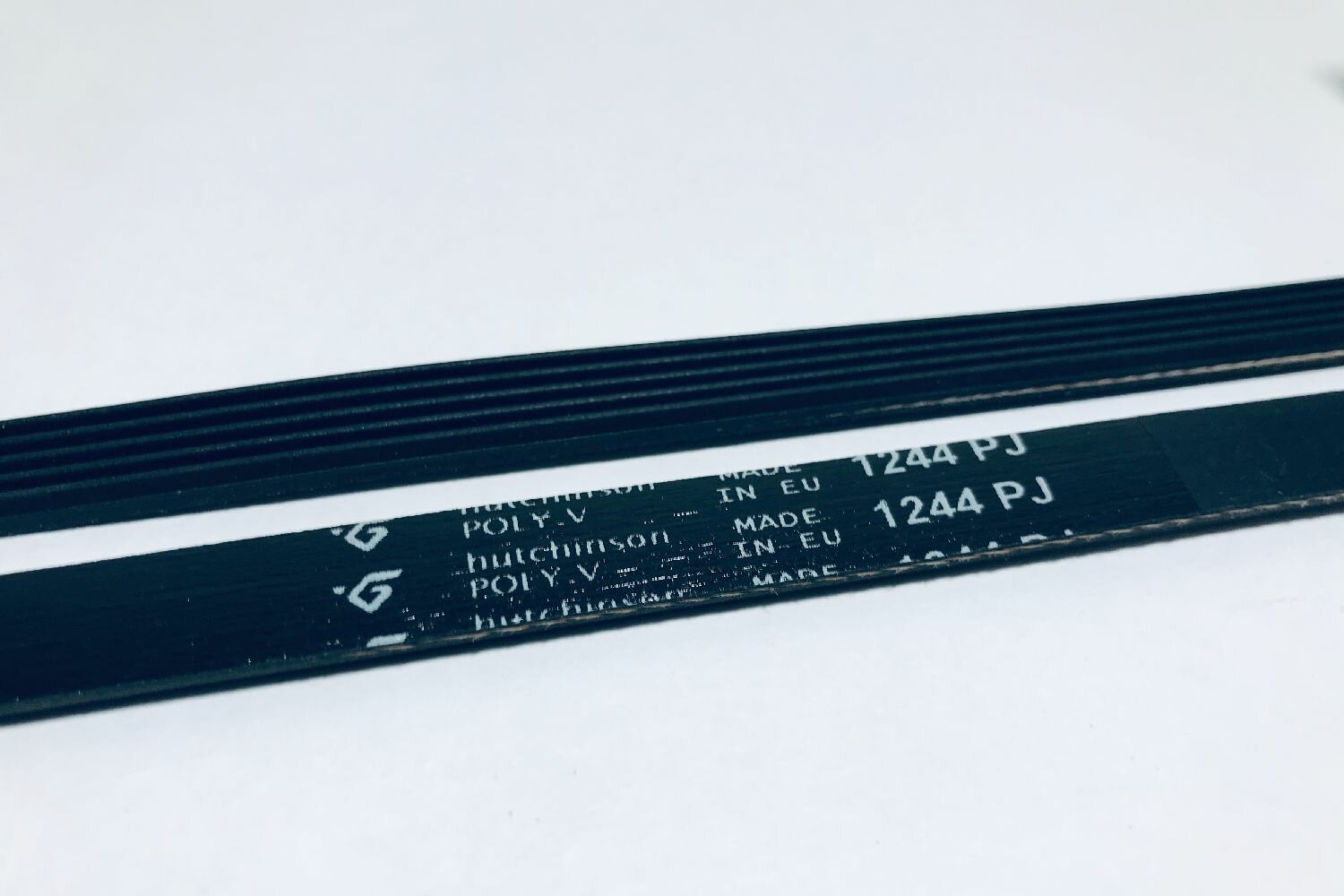 Ремень для стиральной машины Beko 1244 J5 Hutchinson C00378048