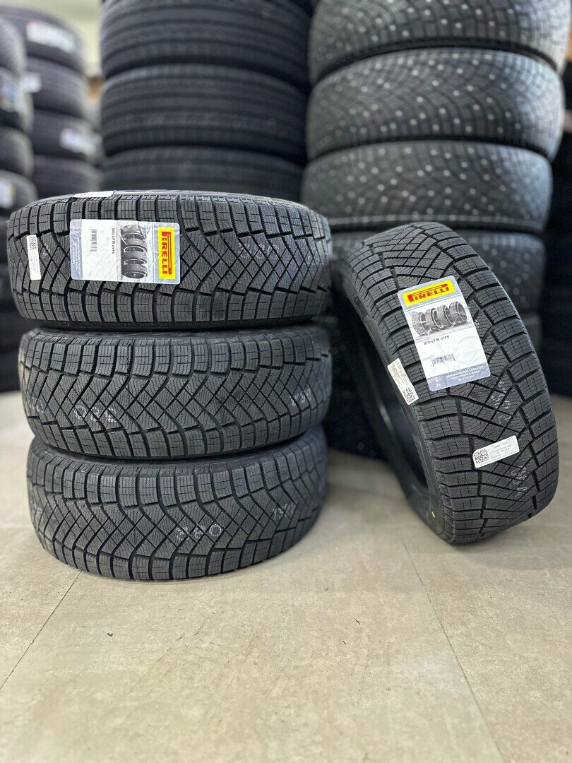 Шины Pirelli Ice Zero FR 235/55 R18 104T Зимние нешипованные — купить в ...