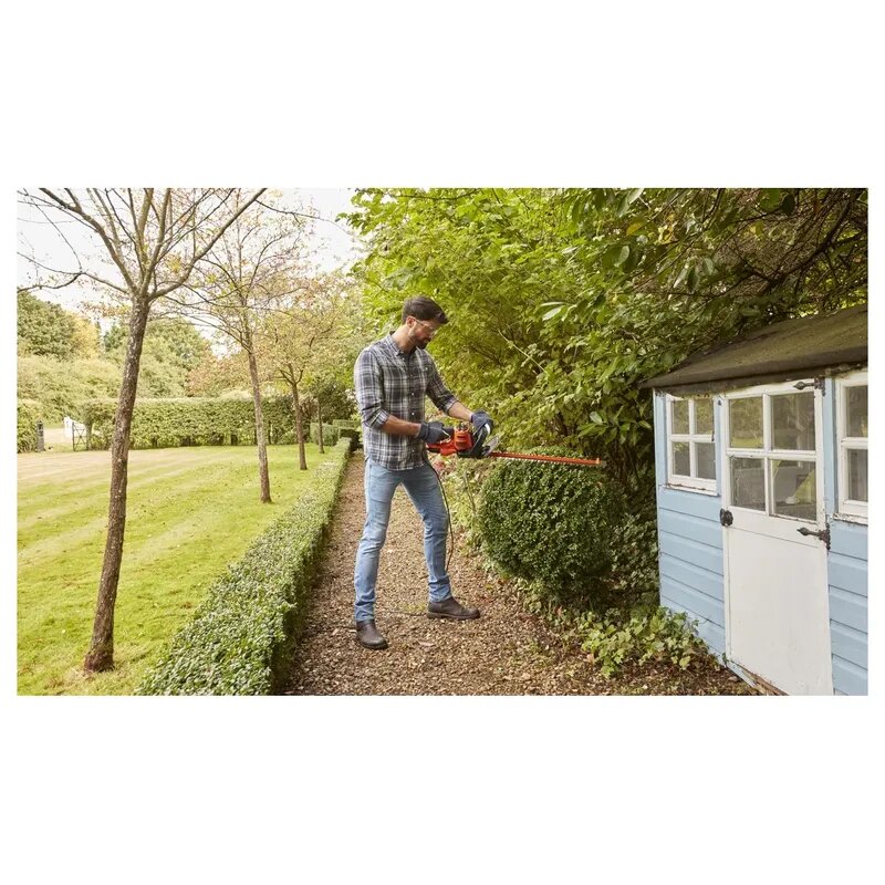 Электрический кусторез Black & Decker BEHTS301-QS — фото 1