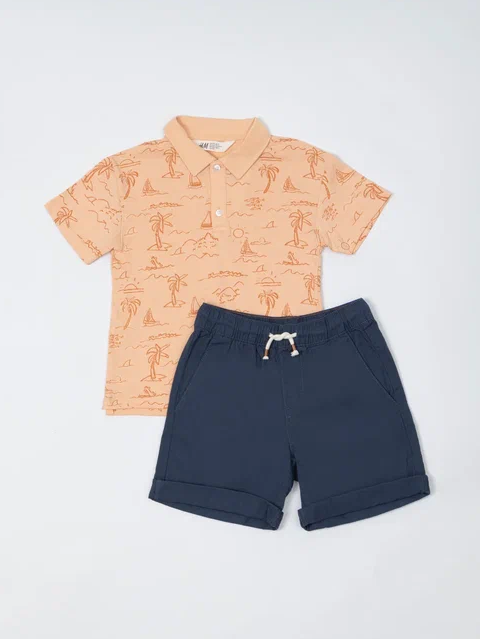 Футболка и шорты H&M для мальчиков, цвет Синий; размер 116