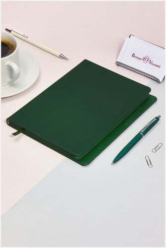 Изображение товара Ежедневник BrunoVisconti недатированный, А5 (156 х 207 мм), "MEGAPOLIS MAGNET" зеленый 240 стр, Арт. 3-226/04