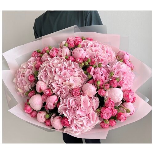 Букет Гортензия розовая, пионы розовые, пионовидные кустовые розовые розы, красивый букет цветов, пионов, шикарный, цветы премиум, роза.