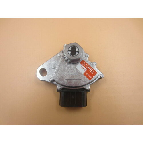 Датчик положения селектора АКПП совместим с Mitsubishi Раjеro 8604A021