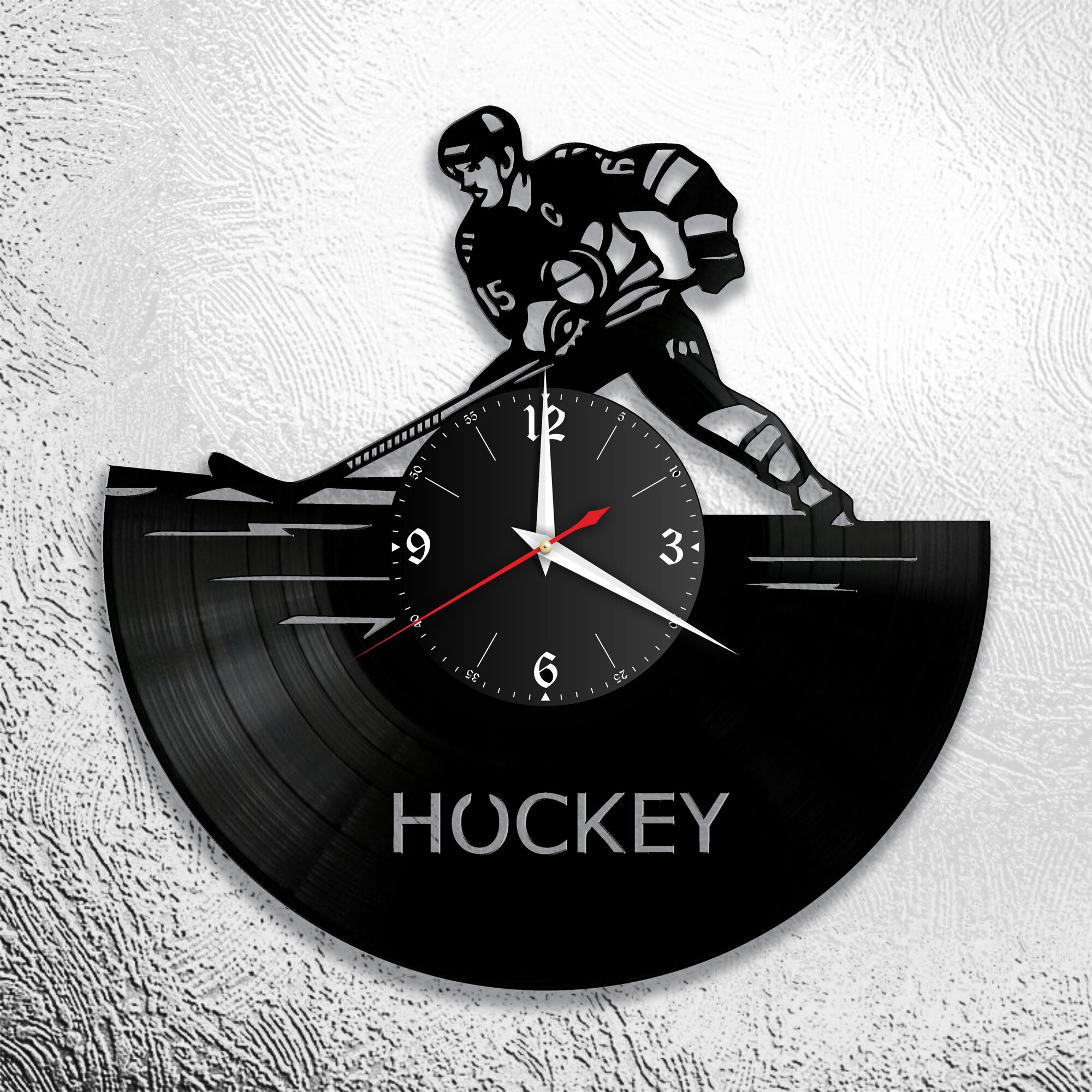 Настенные часы из виниловой пластинки с хоккейной тематикой/Часы в подарок хоккеисту