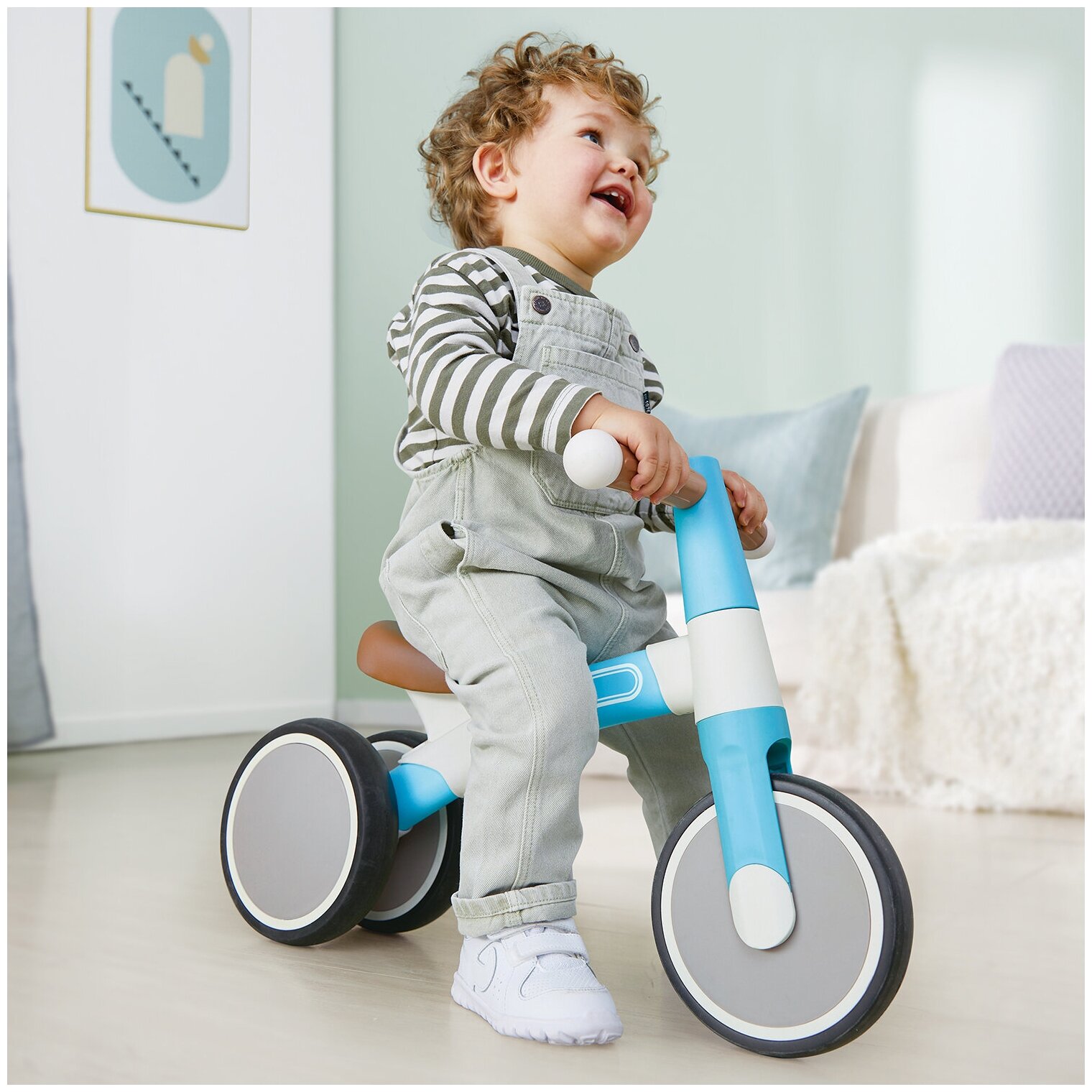 Беговел Hape First Ride, голубой E8652_HP