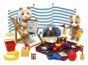 Набор Sylvanian Families "День на море"