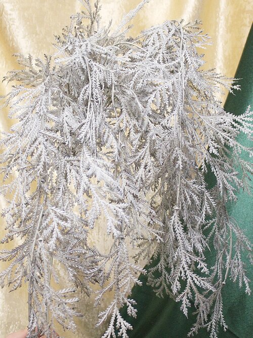Веточка полыни декоративная, искусственная, как натуральная, высота 60 см, серая, цена за 1 ветку.