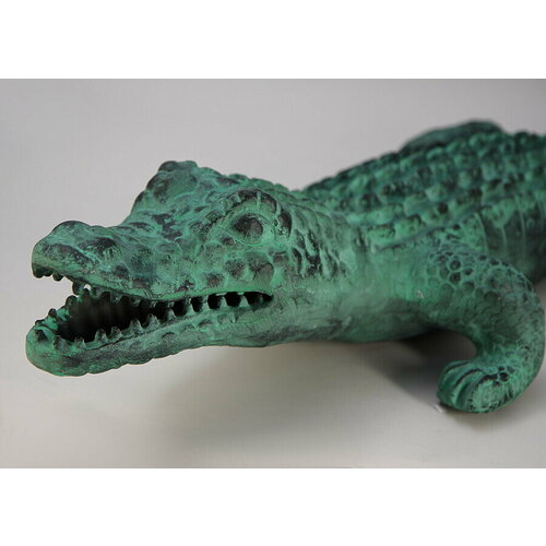 Фигурка декоративная Крокодил статуэтка lefard 162 542 10 х 8 х 18 см