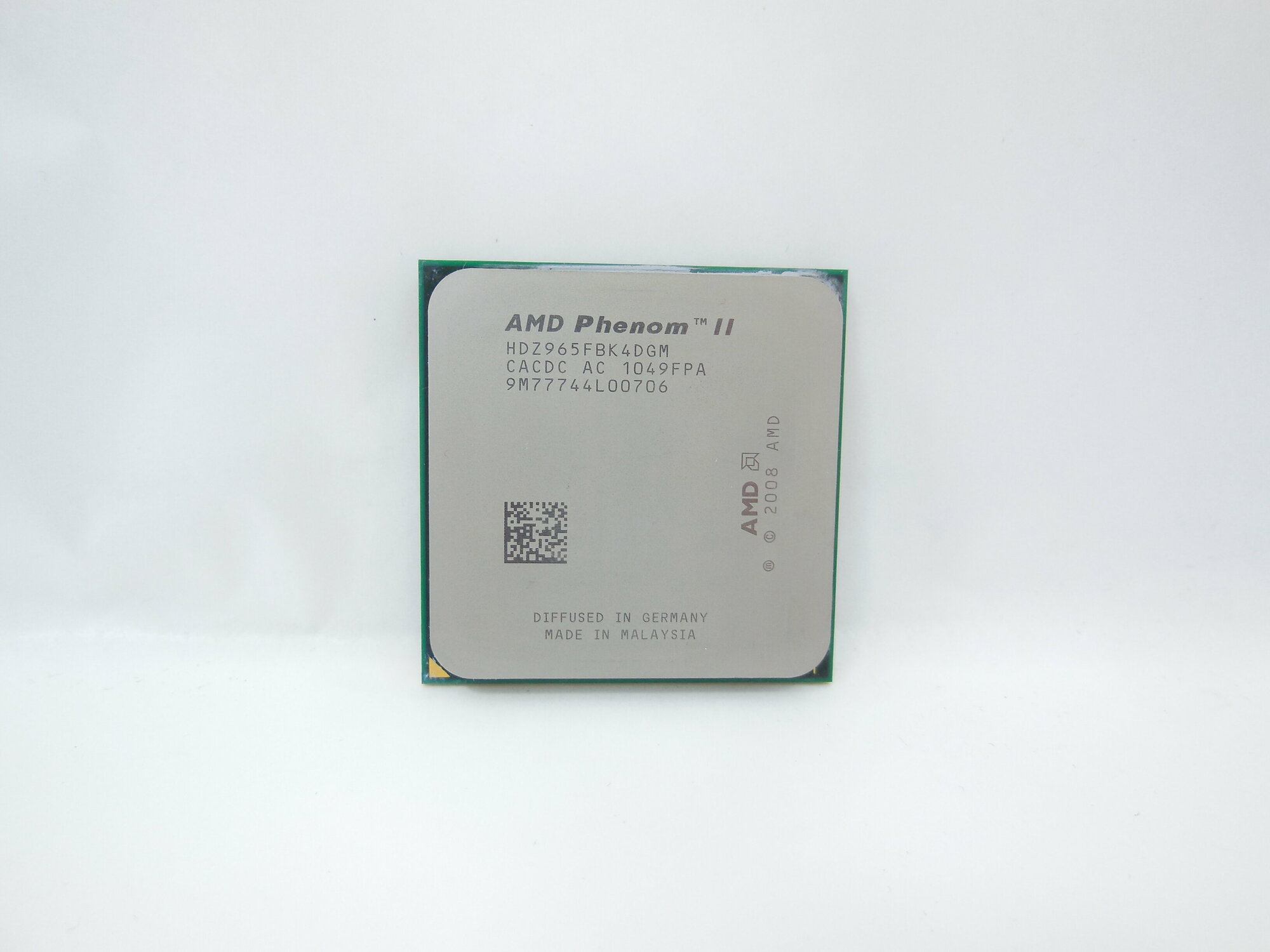 Процессор AMD Phenom II X4 Black Deneb 965 AM3 4 x 3400 МГц