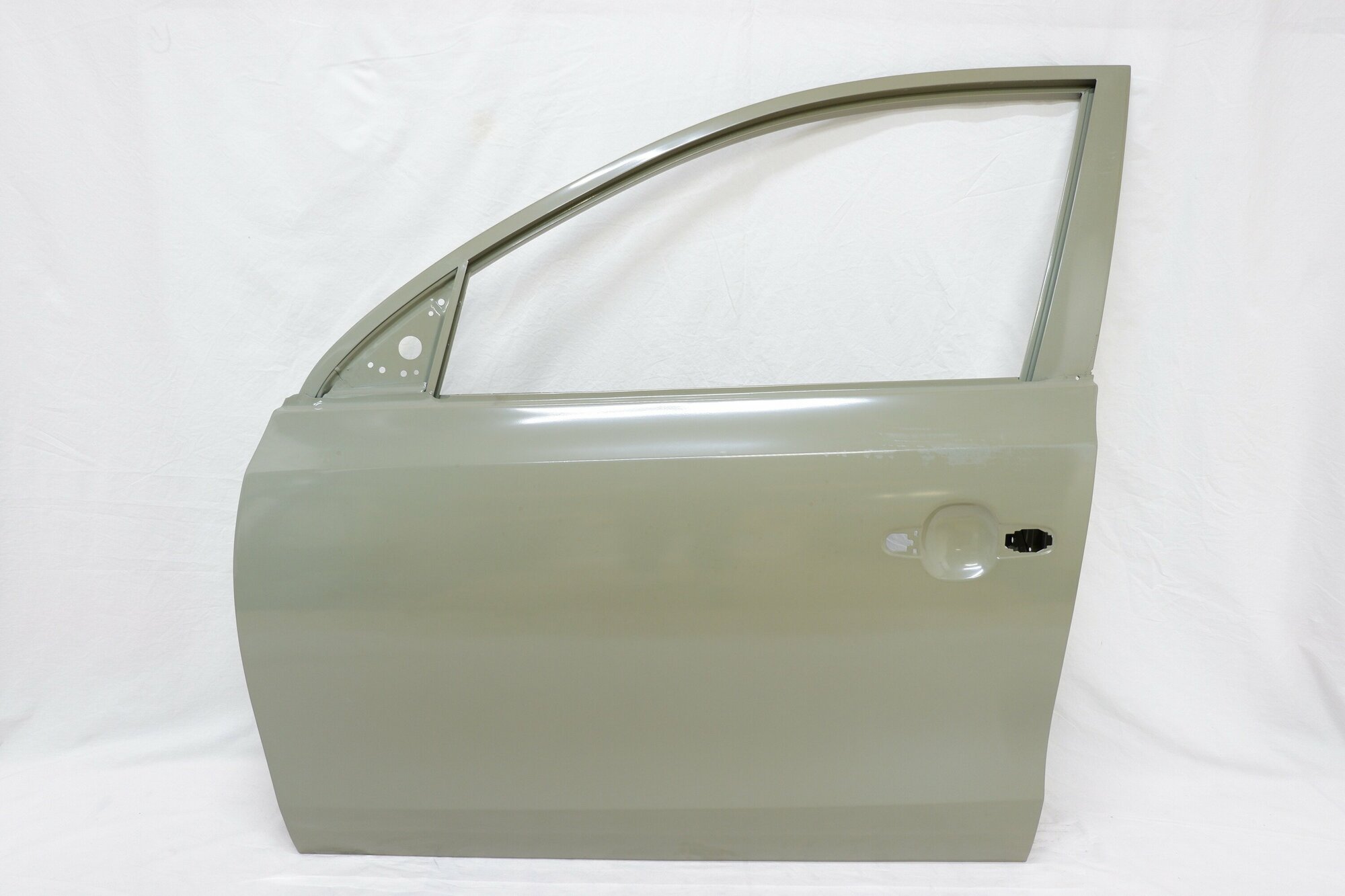 Дверь передняя левая Hyundai I30 1 FD 2007-2011 760032l010