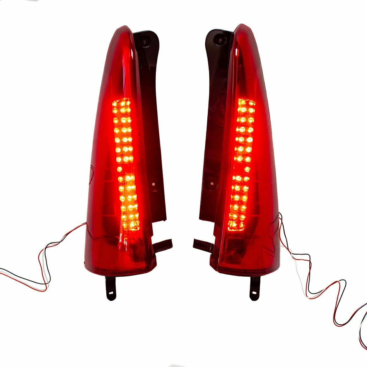 фото Корпус фонаря с рассеивателем "РусФар" на Лада Ларгус, левый