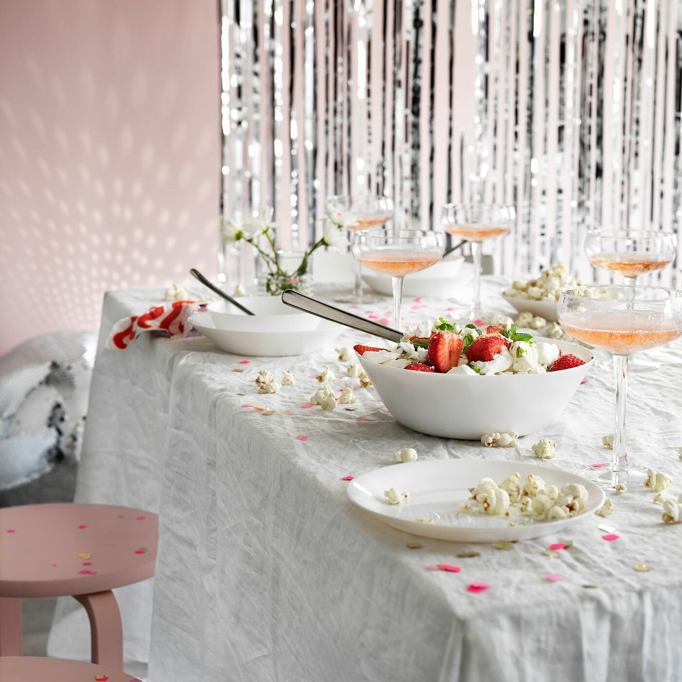 Изображение OFTAST Тарелка десертная IKEA, белый 19 см (00372948)